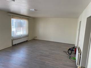 Instapklaar appartement op de 1ste verdieping met autostaanplaats, ideaal gelegen in het centrum van Zaventem.Ideaal als startersappartement of...