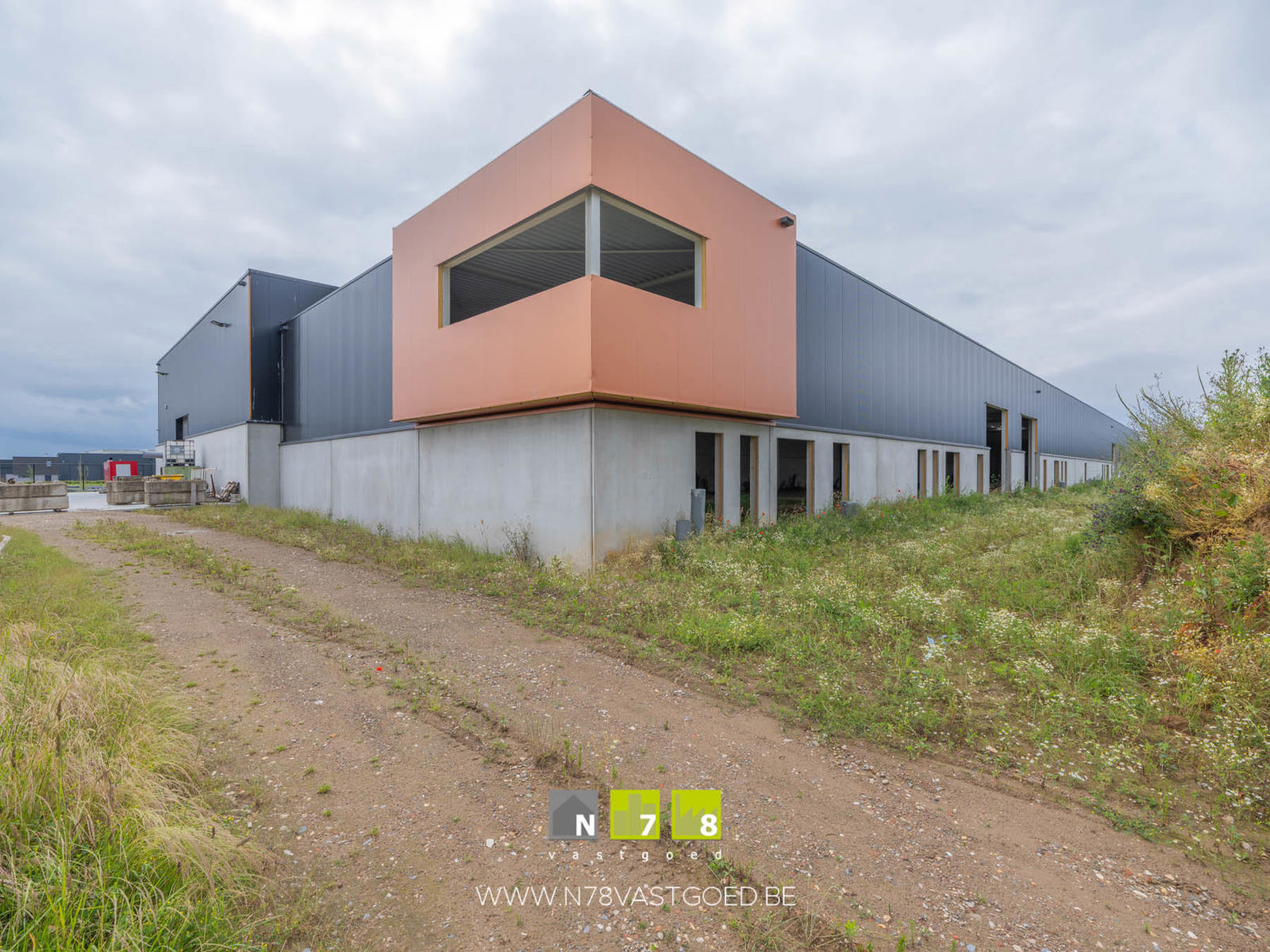 Commercial à vendre à Lanaken - photo 2