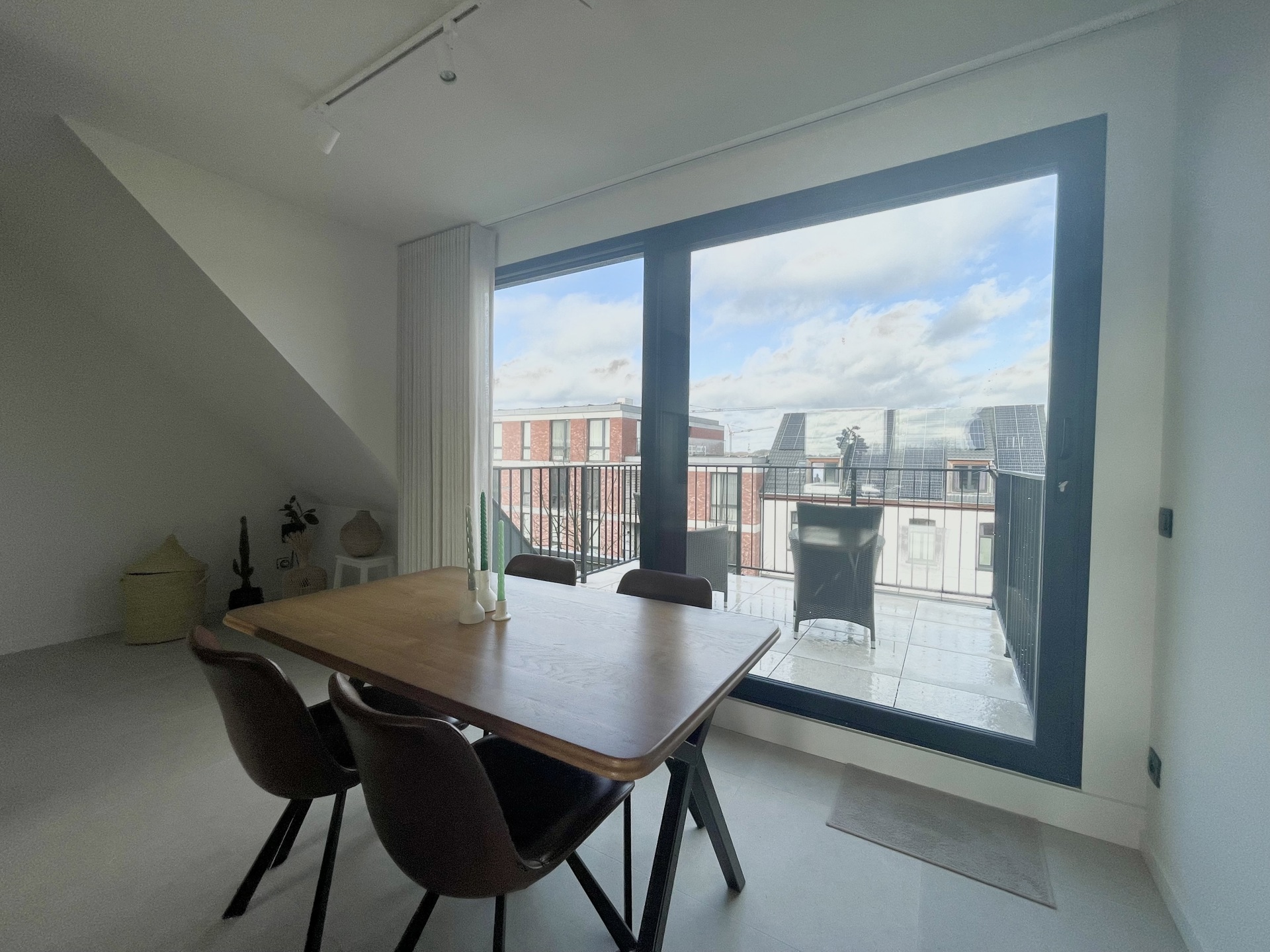 Prachtige penthouse met twee terrassen en parking - foto 4