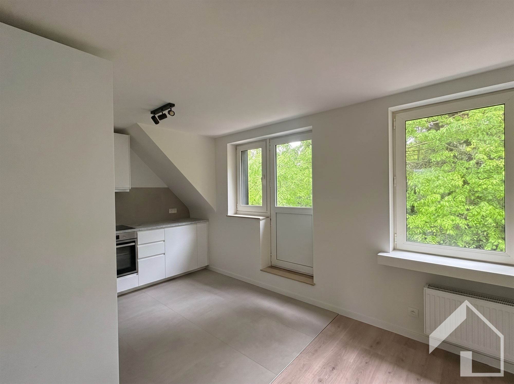 2 slaapkamer appartement met garage op de 2de verdieping - foto 5