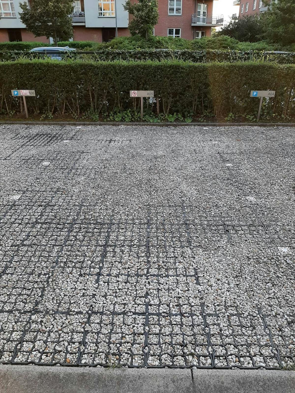 Parking extérieur sécurisé à vendre à Gentbrugge - photo 2