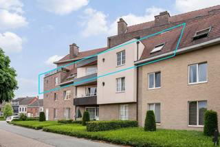 Recent, energiezuinig (investerings-) en op te frissen appartement van 114m² met 2 slaapkamers en een gezellig, zuidwest georiënteerd terras...