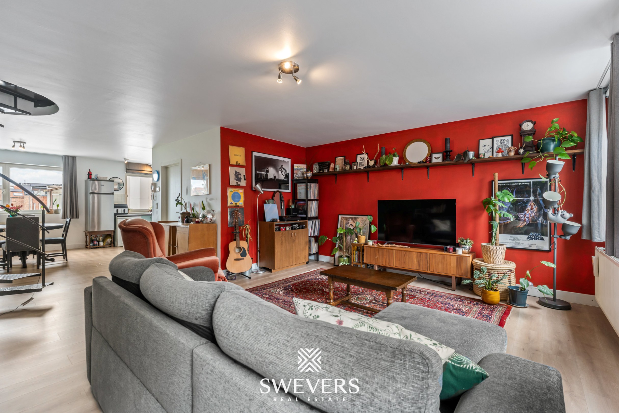 Instapklaar ruim duplex-appartement met 3 slaapkamers op toplocatie - foto 5