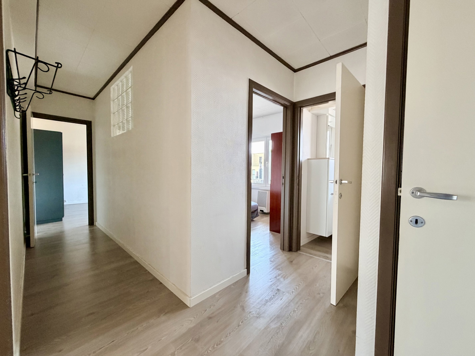 Instapklaar 2-slaapkamerappartement met zonnig terras te koop in De Panne - foto 5