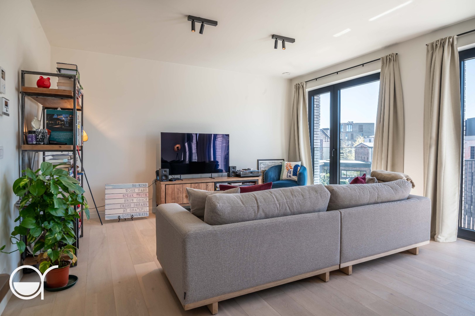 Appartement à vendre à Gand avec 3 chambres - photo 2