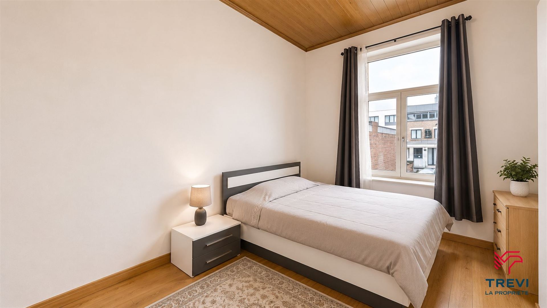 Commercieel te koop in Charleroi met 3 slaapkamers - foto 5