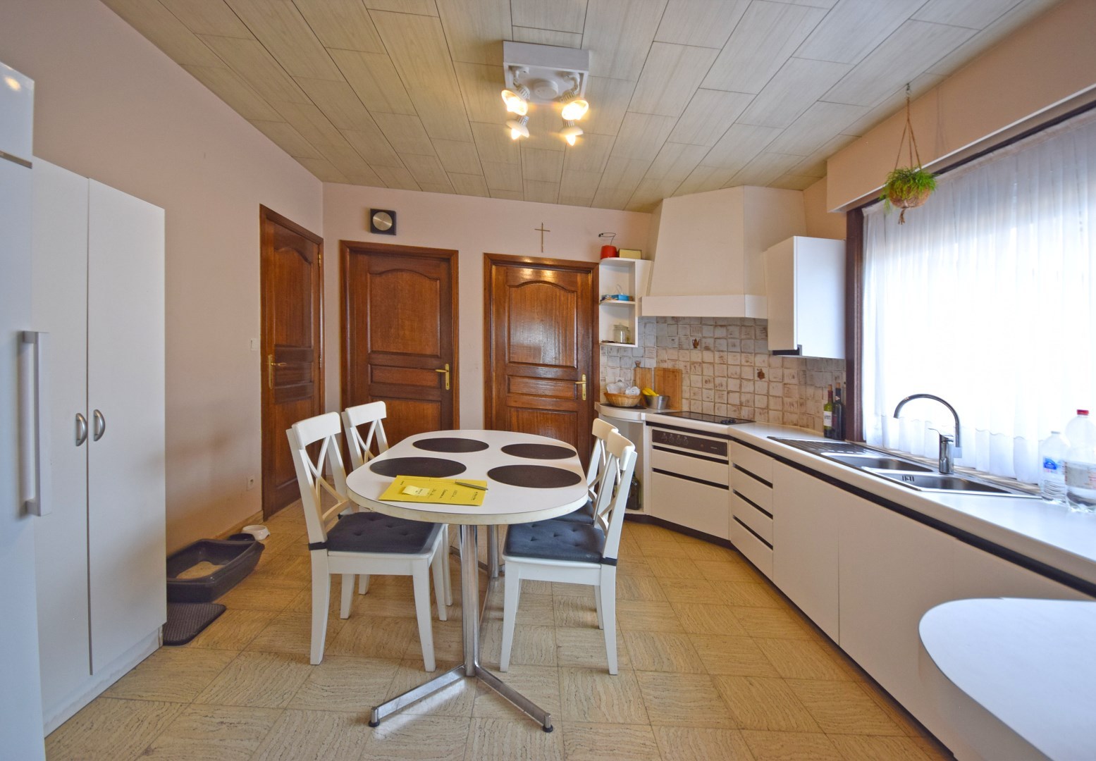 RUIME WONING MET 3 SLAAPKAMERS EN TUIN - foto 4