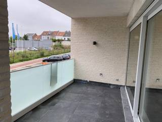 Appartement récent (2021) au premier étage, idéalement situé proche du centre de Zaventem.Premier étage: Hall d'entrée, WC, living spacieux avec...