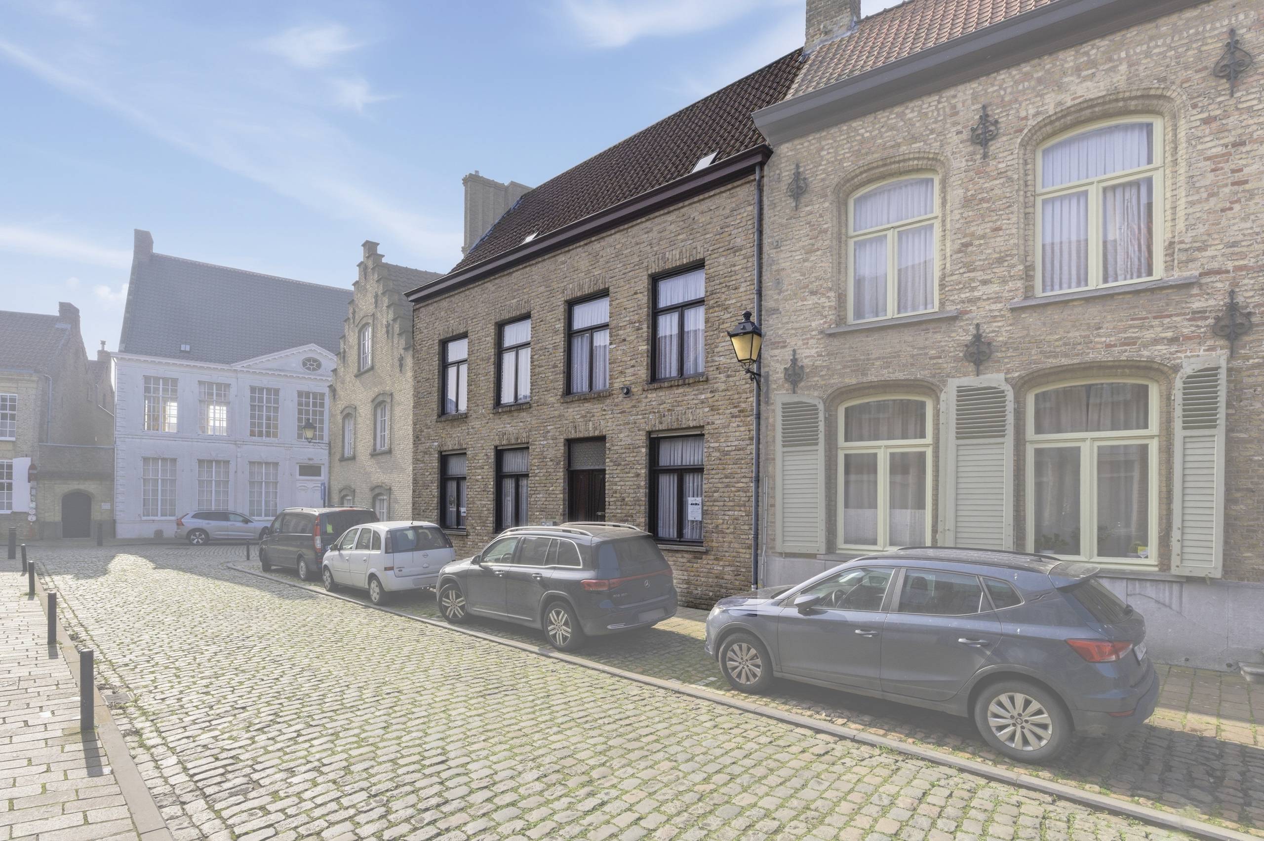 Herenwoning met 3 slaapkamers en stadstuin te koop in Veurne - foto 3