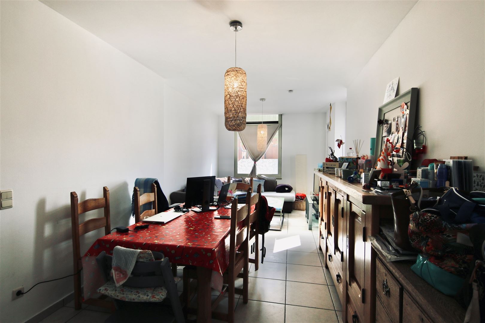 Ruim gelijkvloers appartement met tuin - foto 4