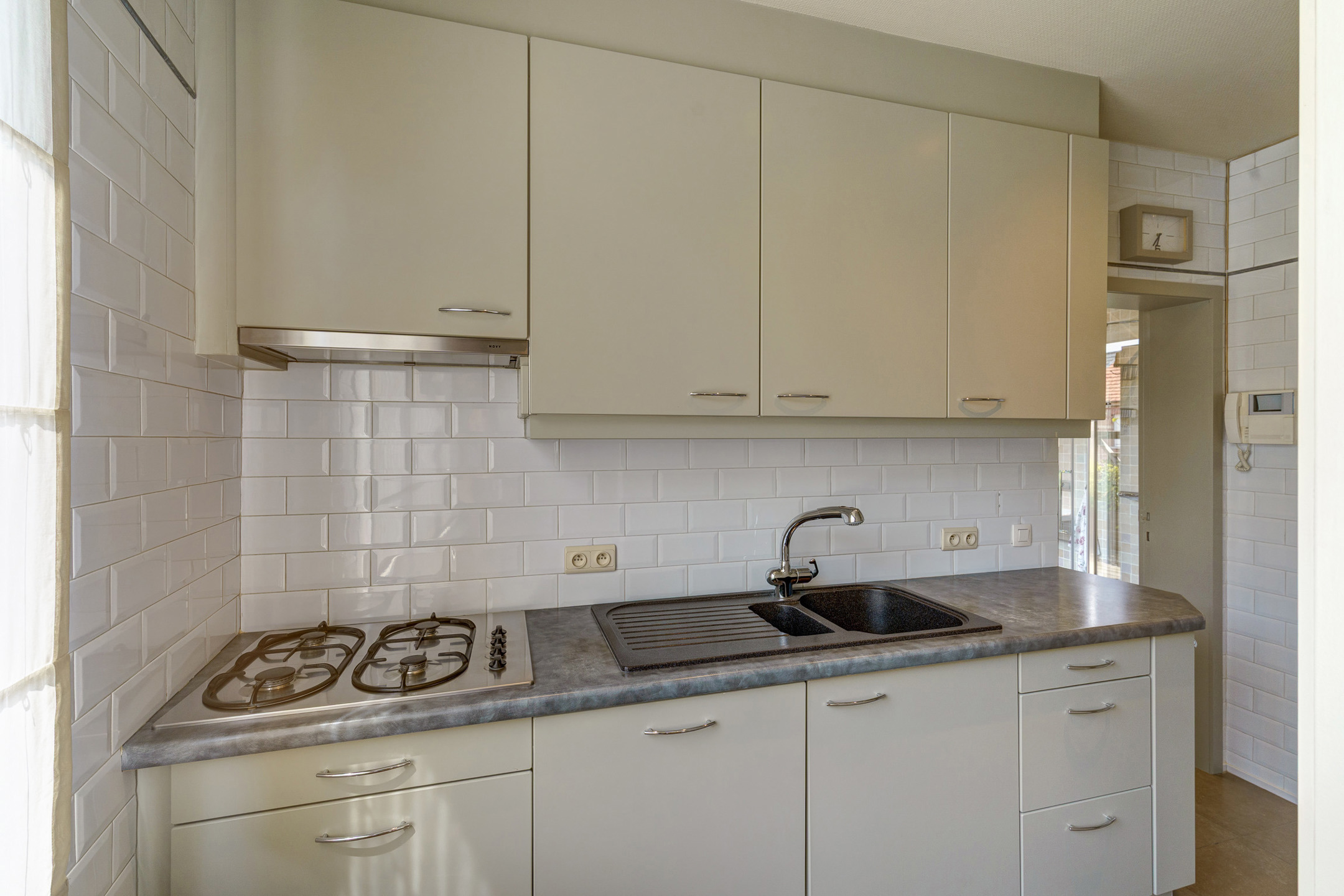 Handelsruimte met duplex app op centrale ligging in Schoten - foto 5