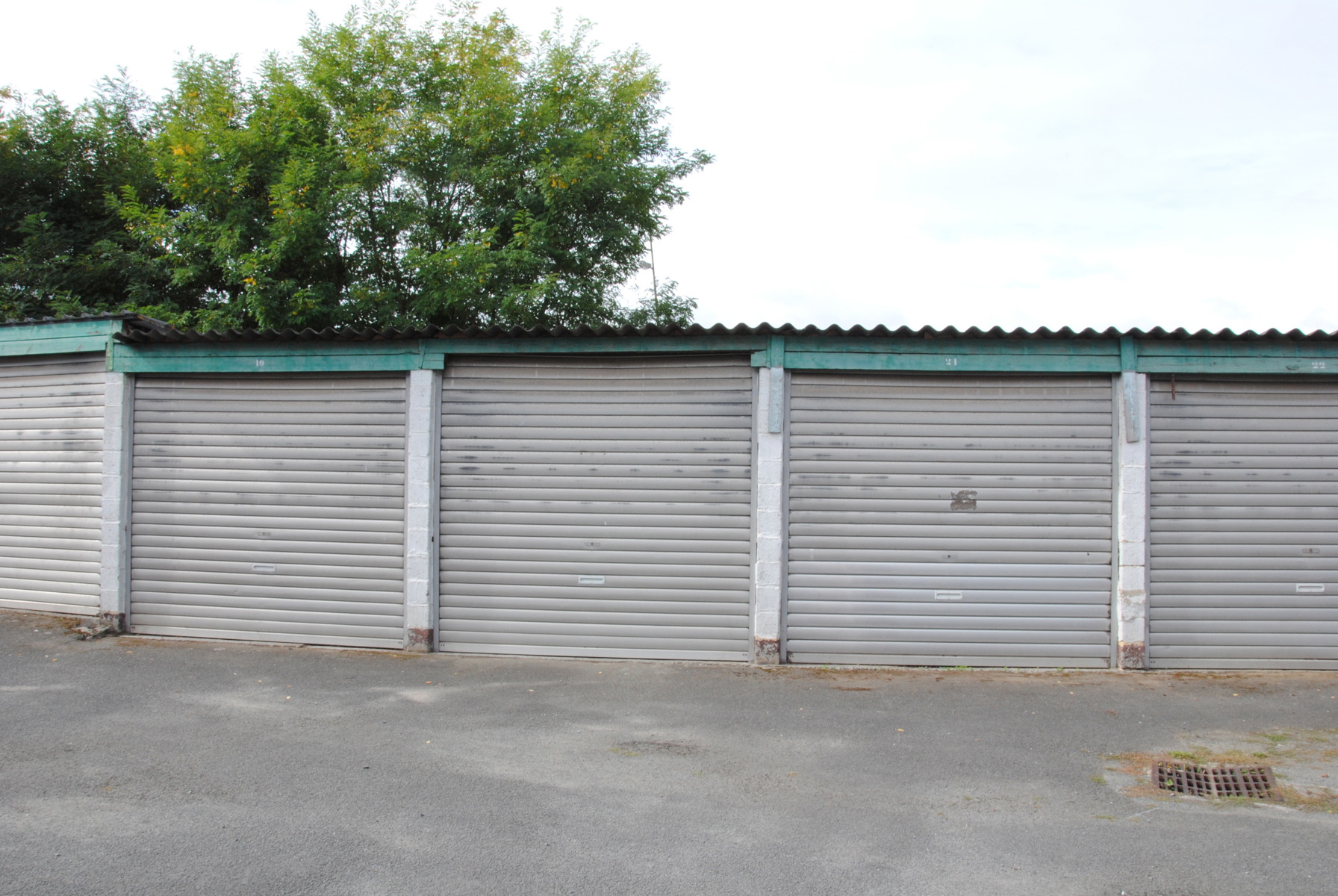 22 GARAGEBOXEN TE KOOP: UITSTEKENDE INVESTERINGSMOGELIJKHEID - foto 4