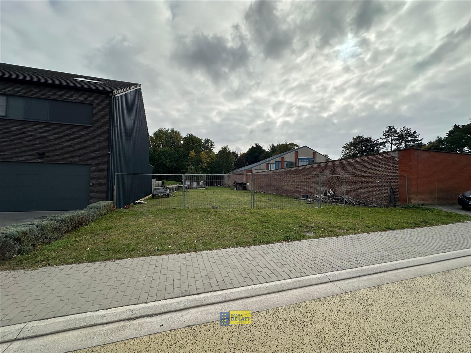 Goed gelegen grond van 1265 m² - foto 2