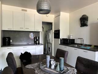 Het recente appartement is gelegen in het bruisende centrum van Hoogstraten, op slechts wandelafstand van de Vrijheid met zijn talrijke...