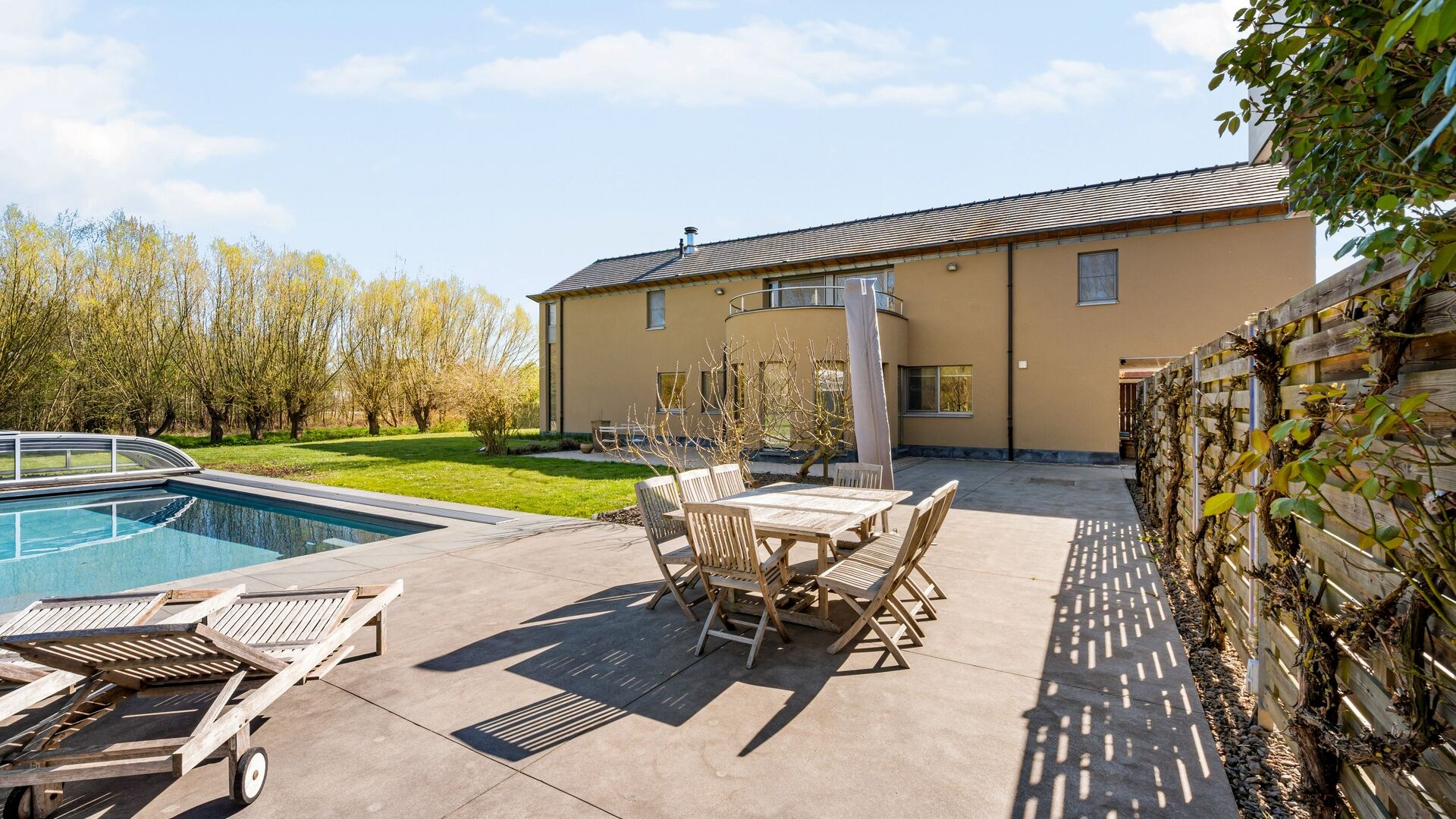 Exclusief wonen in het groen op een terrein van 7.893m² te Herk-de-Stad – karakter, luxe en 100% privacy - foto 4