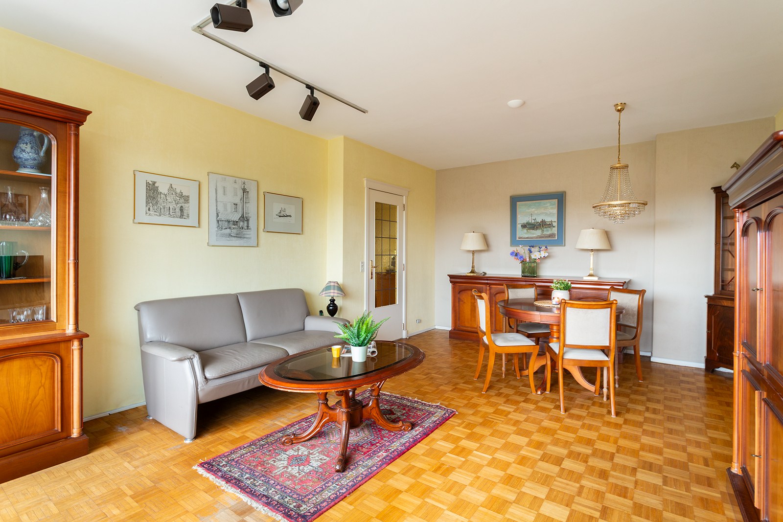 Lichtrijk appartement met 2 slaapkamers - foto 5