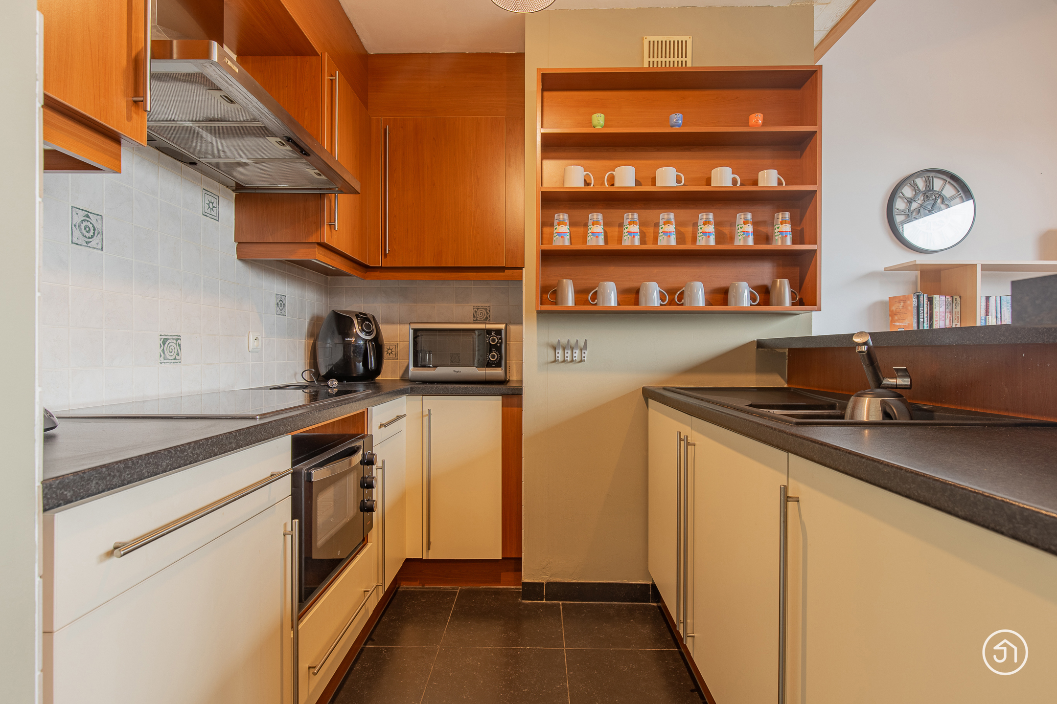 Appartement met 2 slaapkamers en eigen autostaanplaats - foto 5