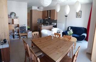 Instapklaar en energiezuinig appartement (1 slk) met autostaanplaats te Deurne.Op zoek naar aangenaam wonen in het hart van Deurne, zonder in te...