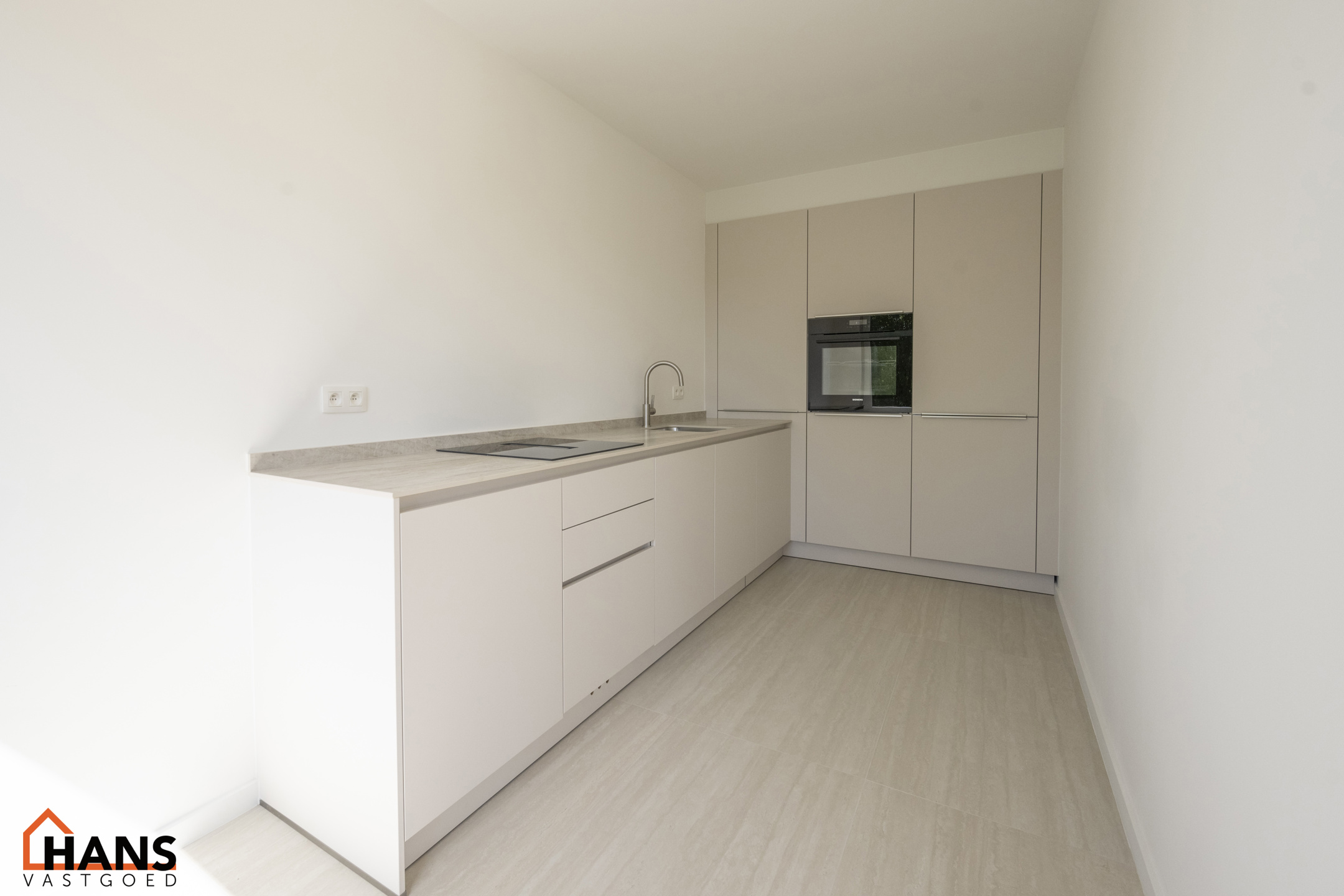 Gerenoveerd appartement - foto 4