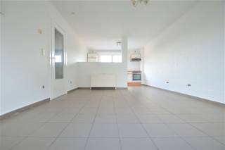 Gezellig appartementDit gezellige appartement is gelegen op de eerste en tweede verdieping in een kleinschalig gebouw.Achteraan het gebouw is de...