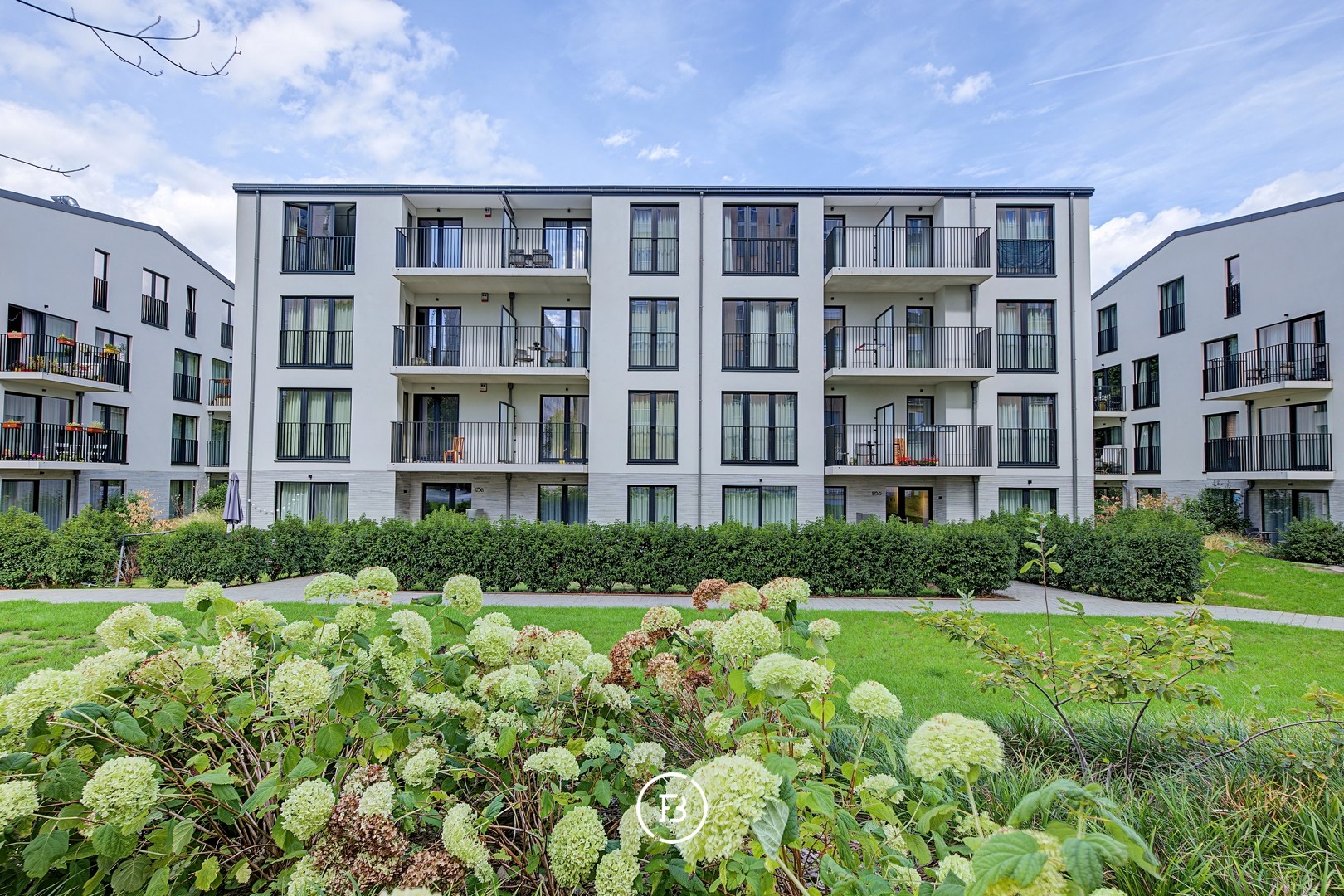 Appartement met terras - foto 1