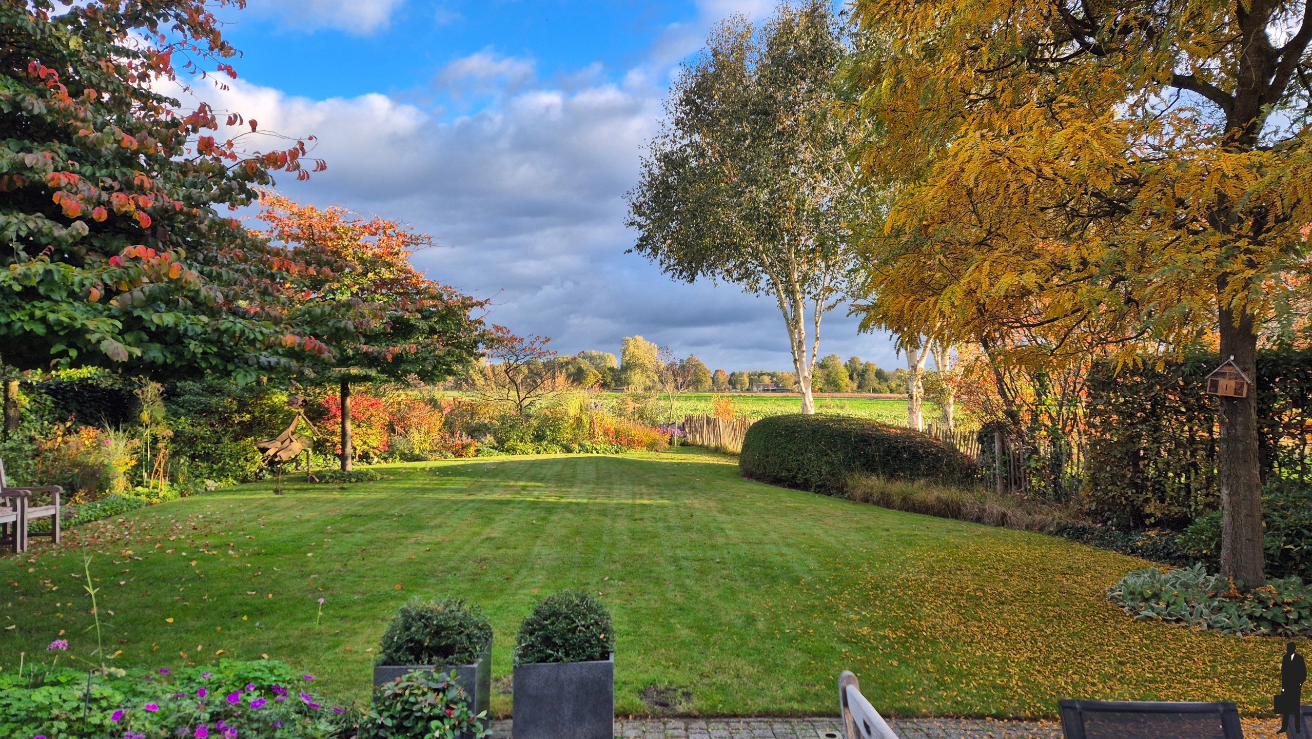 Vrijstaande woning uit 1999 op ca. 1.000m² nabij NL grens. - foto 3