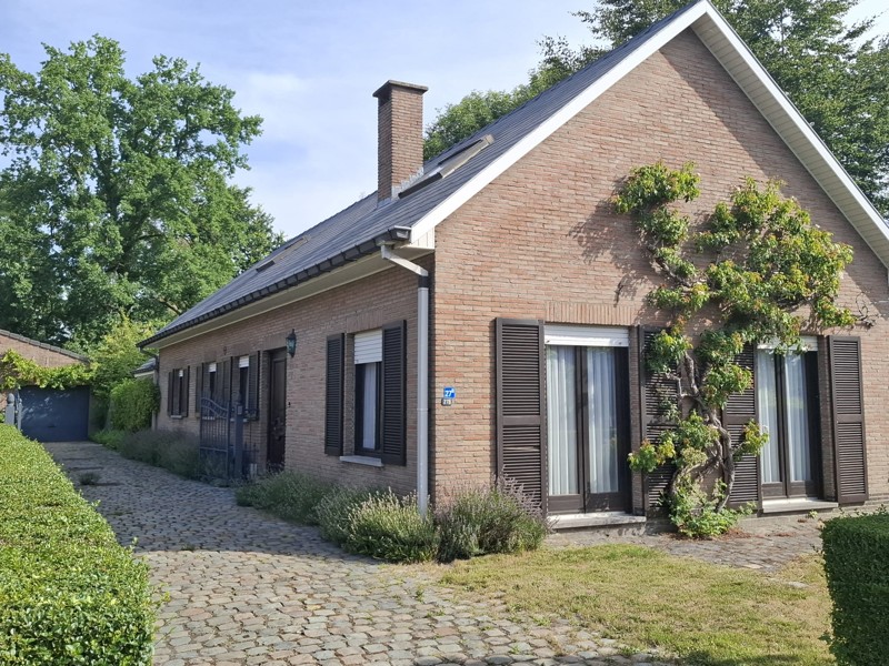 Rustig gelegen woning met tuin en garage - foto 3
