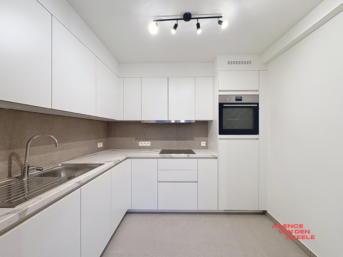 Prachtig gerenoveerd appartement - foto 4