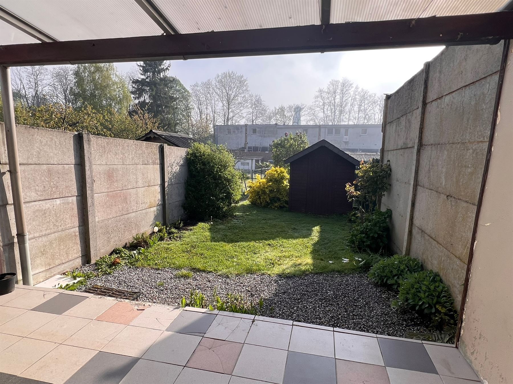 Gerenoveerde woning met 2 slaapkamers en tuin - foto 5