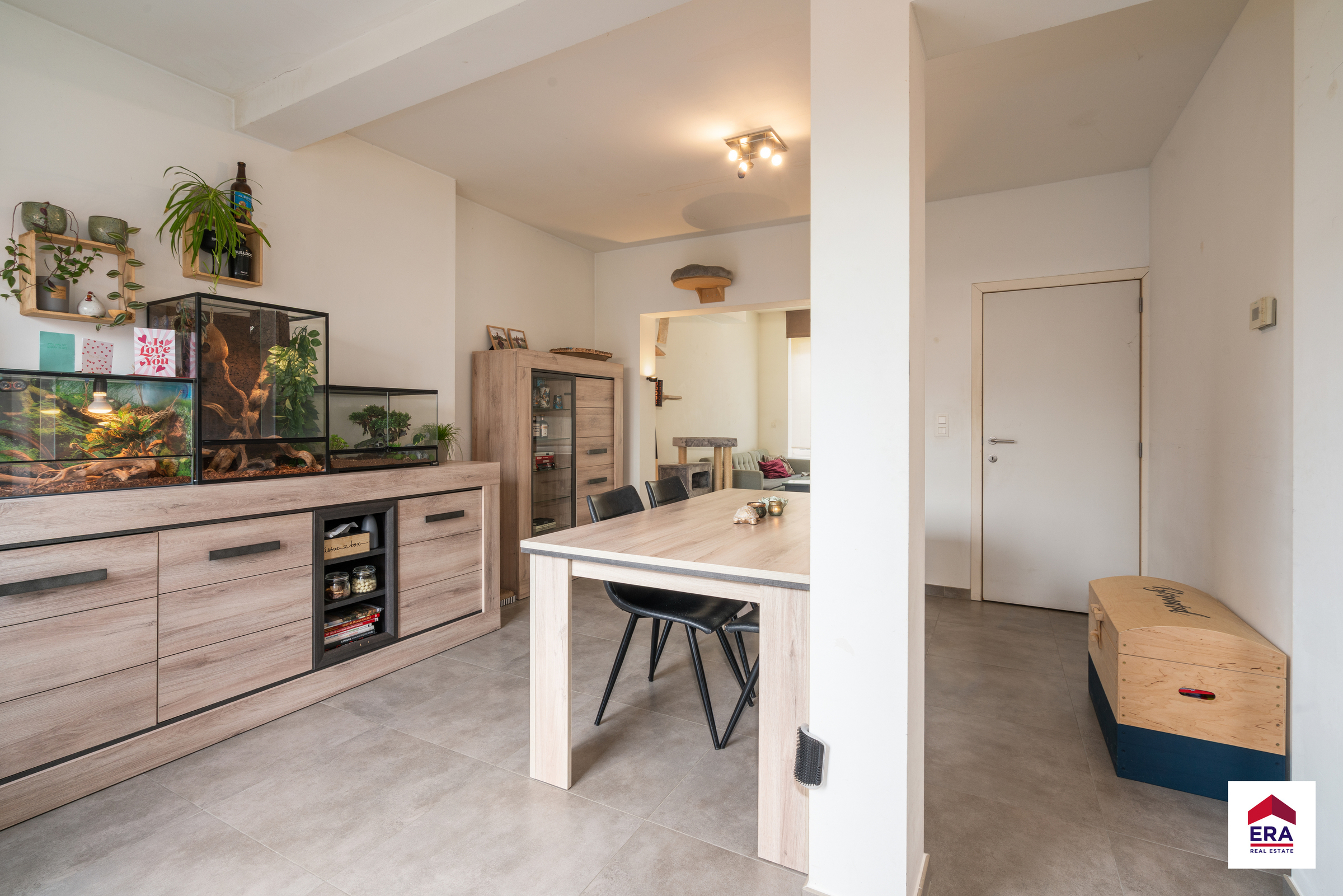 Recent gerenoveerde woning op een topligging in Tielt! - foto 4