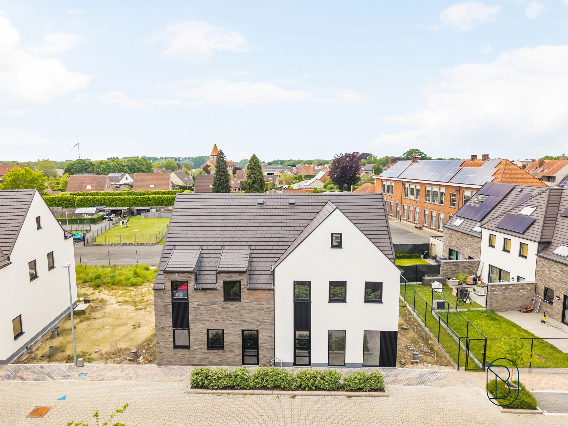 Kwalitatieve nieuwbouwwoning met tuin, carport en 3 slaapkamers. - foto 5