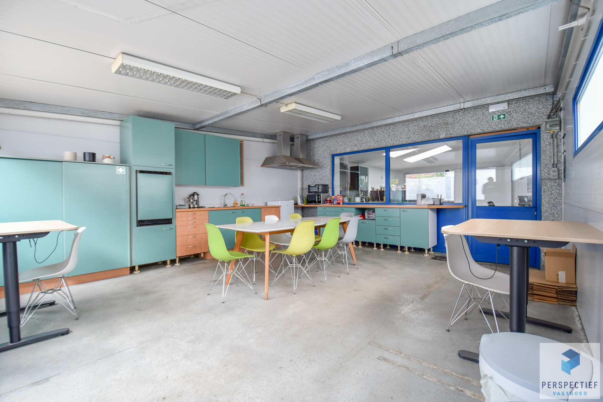 Ruime loods met kantoor ruimte (249m²) te Maldegem - foto 5