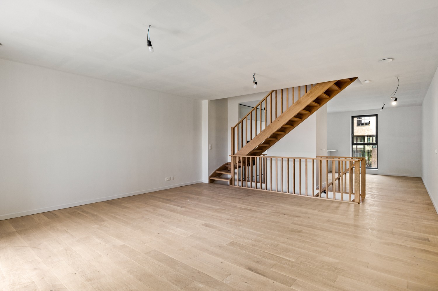 Triplex met 5 slaapkamers en 2 terrassen in Lier - foto 4