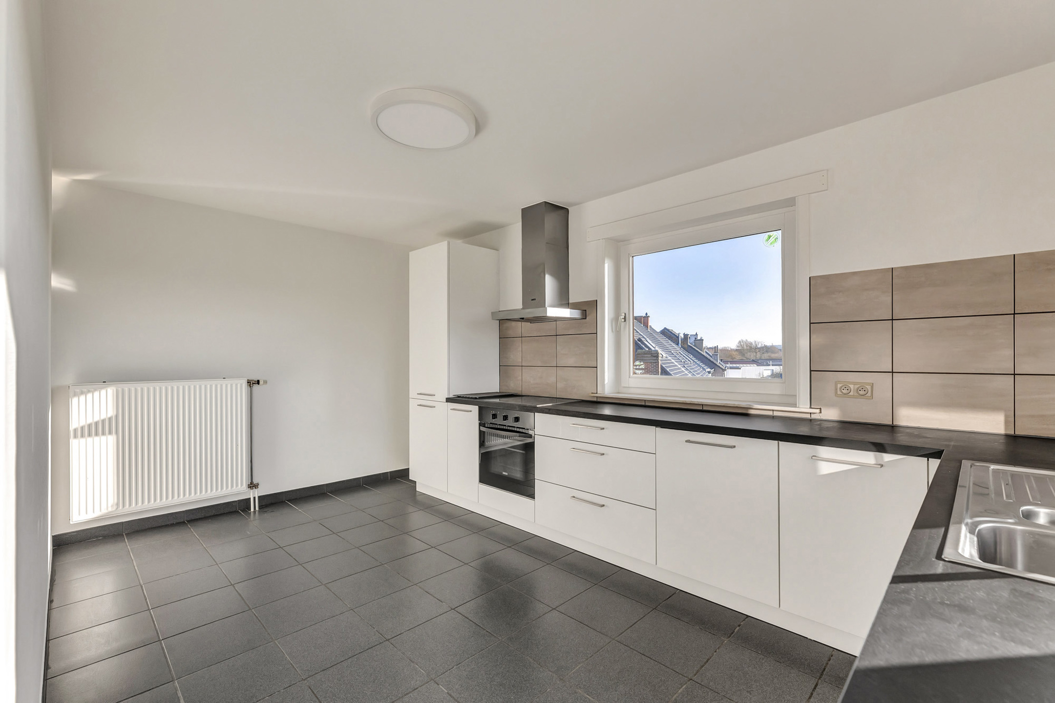 Instapklaar appartement met terras en parking in Ninove - foto 5