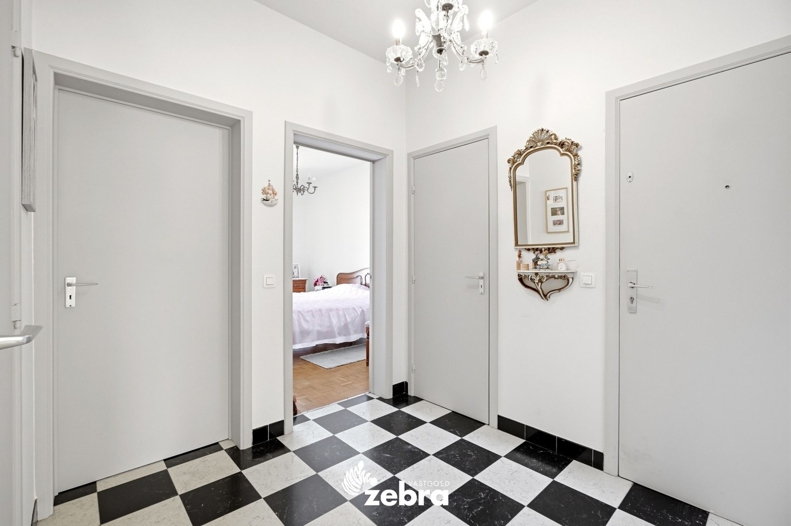Netjes onderhouden appartement in hartje Roeselare! - foto 4