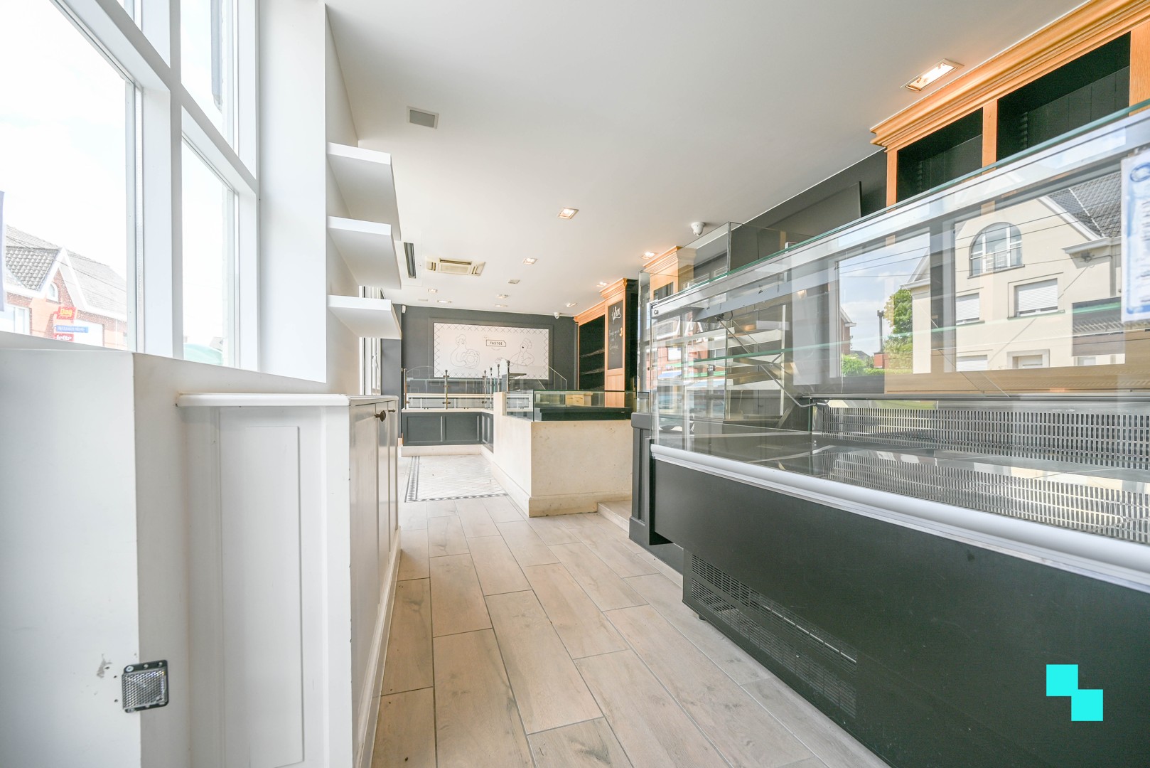 Riante handelswoonst in Waregem - foto 5