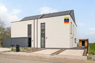 KIJKDAG ZA. 30 MEI (VM) - Voor meer informatie of een bezoek: mail naar stephanie@immodelestre.be. De aankoop gebeurt onder registratierechten en...