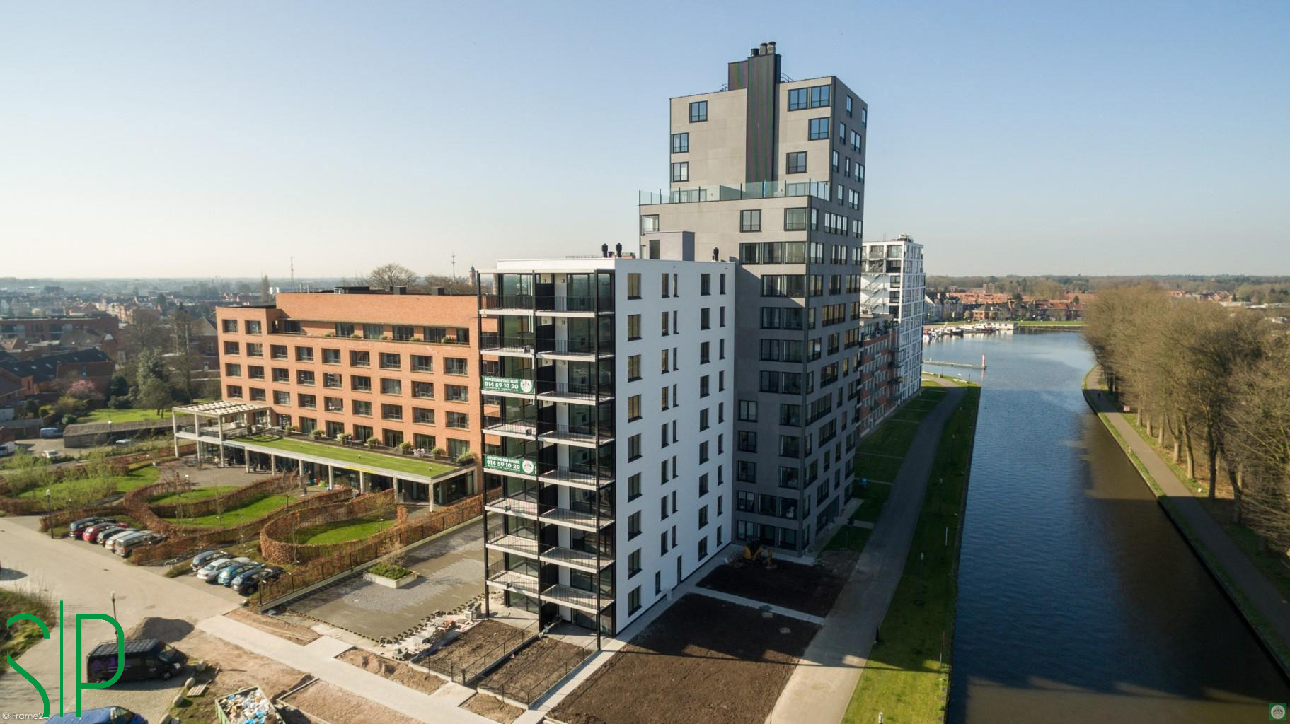 Appartement op de 8ste verdieping met 1 slaapkamer en ruim terras in Residentie 'BELLE FONTAINE' in Turnhout. - foto 1