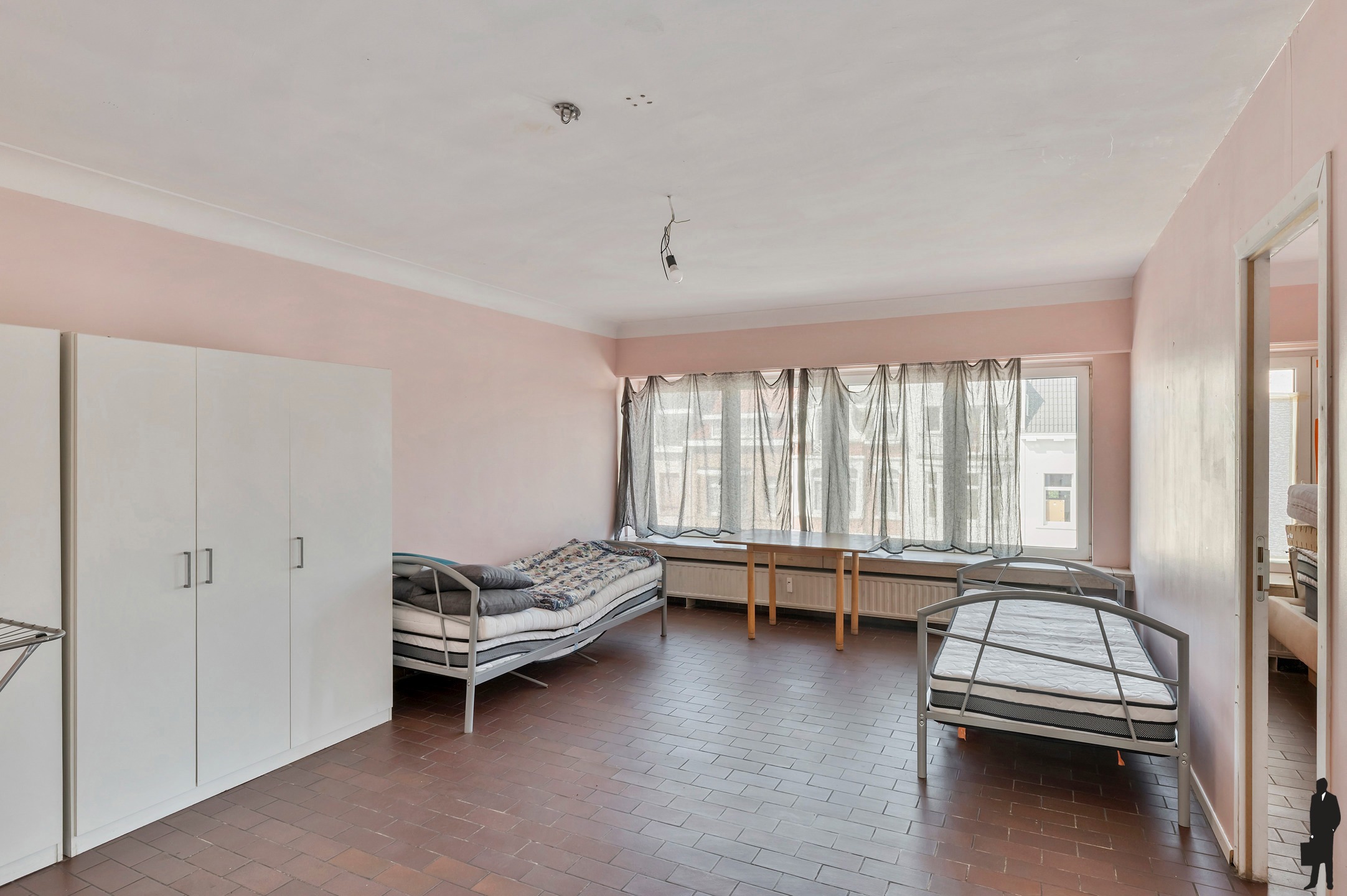 Ruim 3-slaapkamerappartement (117 m²) met overdekt terras. - foto 3