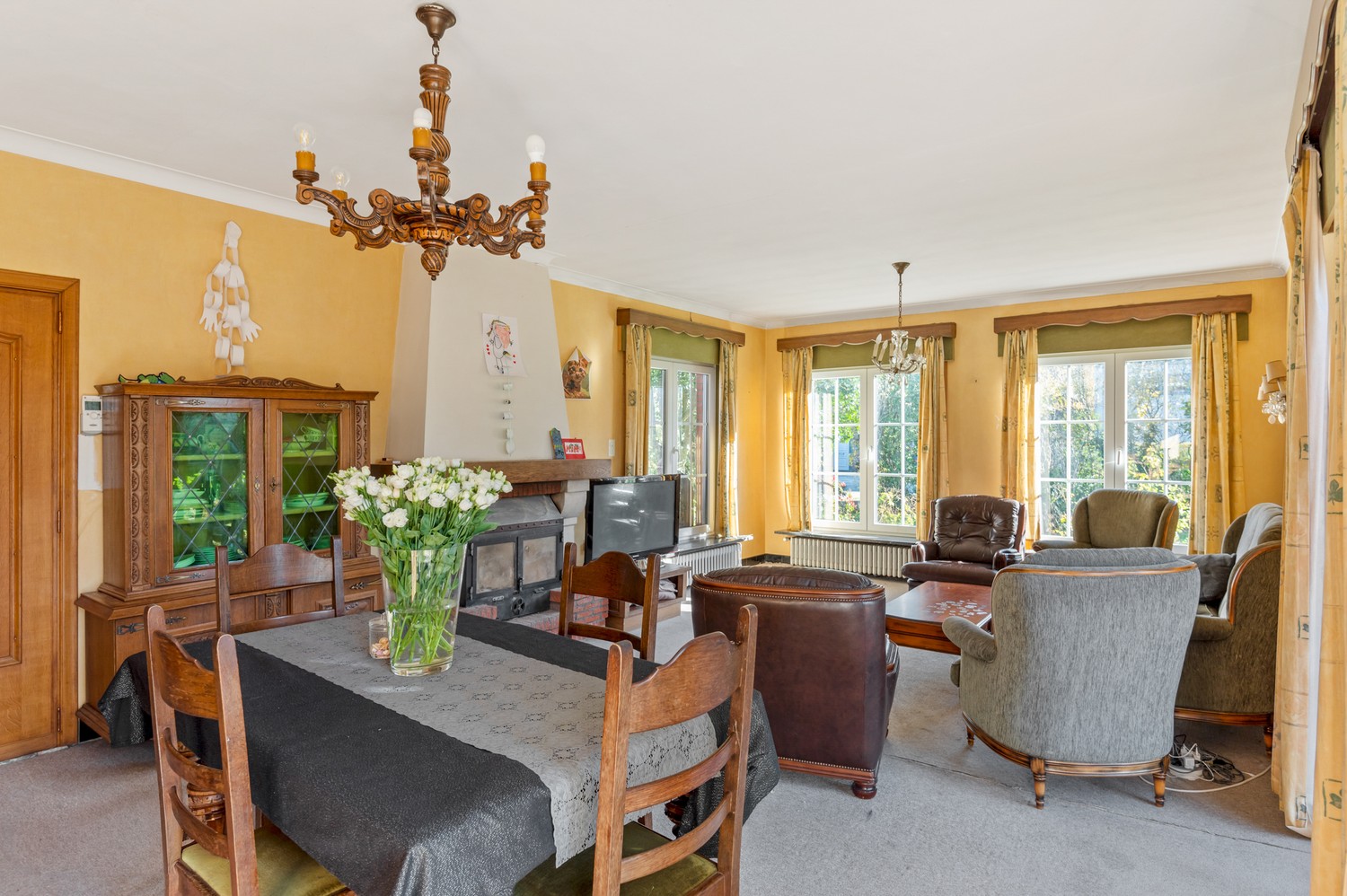 Te renoveren villa met 5 slpkrs op een perceel van 3908 m² te Meise - foto 5