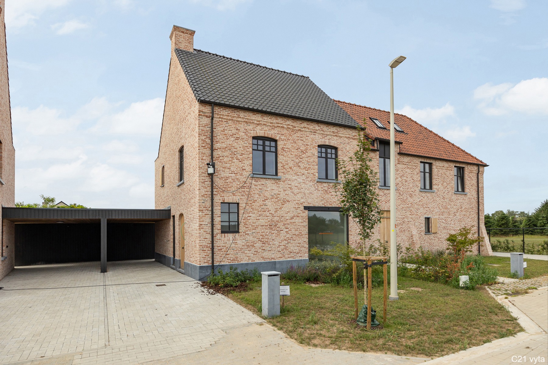 Maison à vendre à Zandhoven avec 5 chambres - photo 1