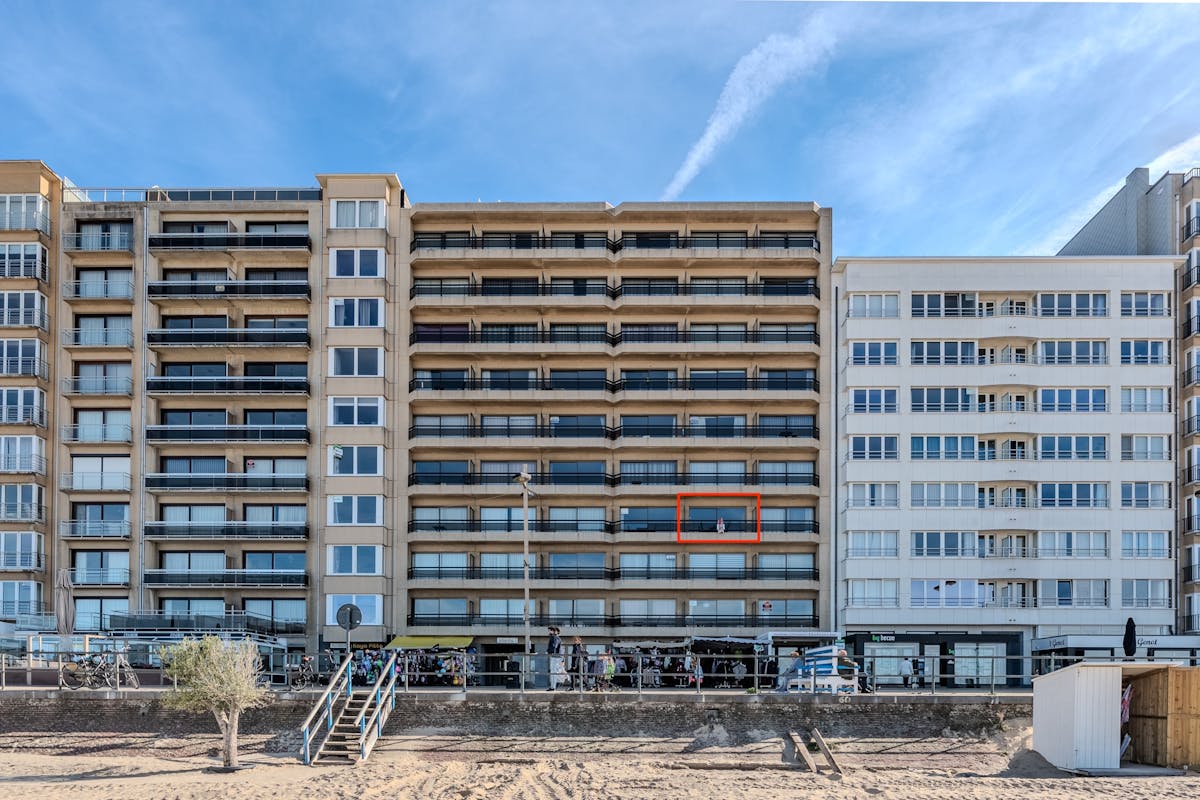 Studio spacieux pour 4 personnes avec terrasse et vue frontale phénoménale sur la mer à vendre - photo 2