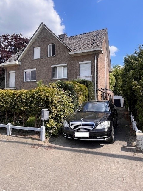 Maison à vendre à Saint-Nicolas avec 4 chambres - photo 1