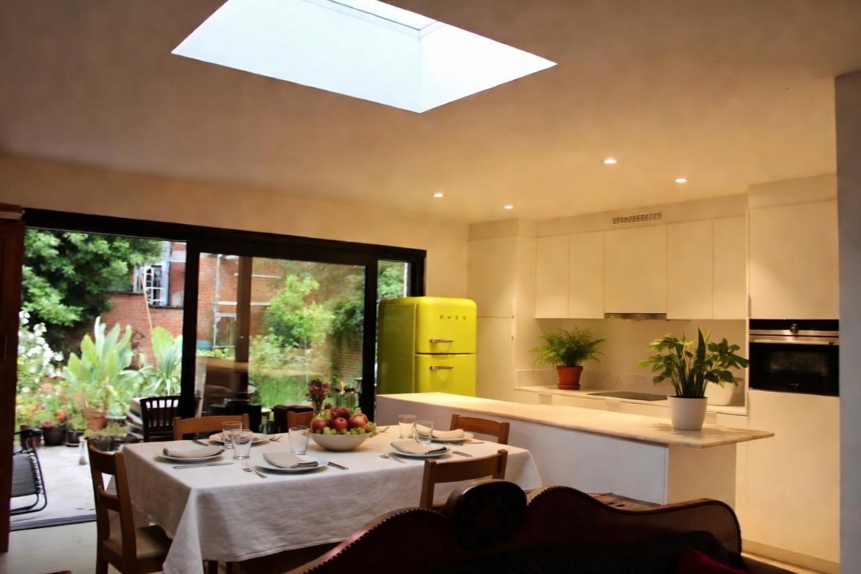 Ruim appartement met tuin - foto 4