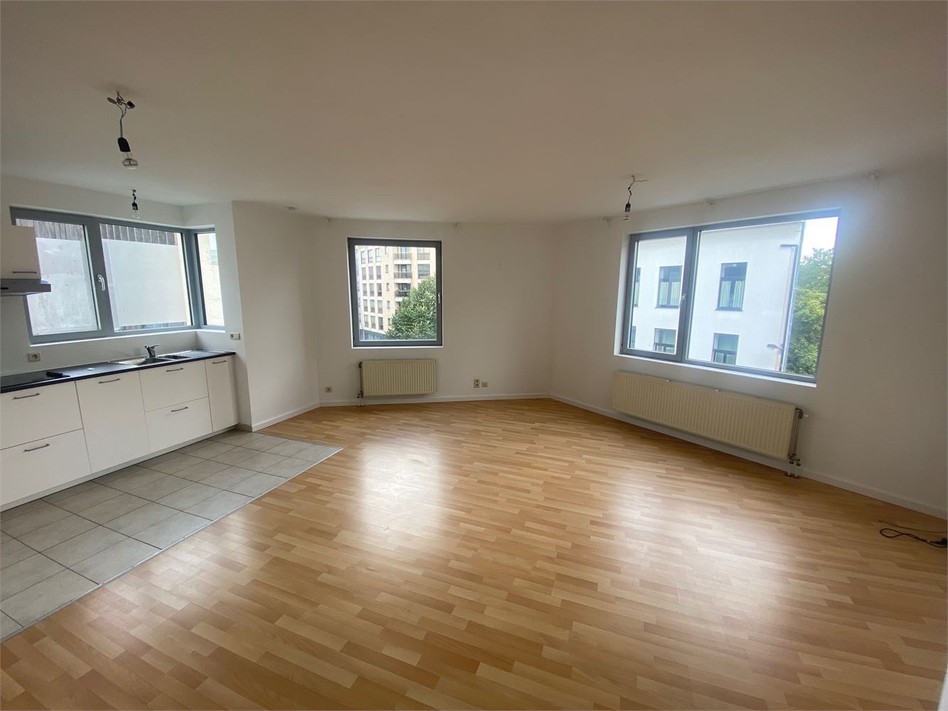 Appartement te huur in Antwerpen met 1 slaapkamer - foto 2