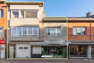 In het levendige centrum van Willebroek vindt u dit uitzonderlijk ruime en multifunctionele gebouw.Dankzij de zeer centrale en commerciële ligging —...