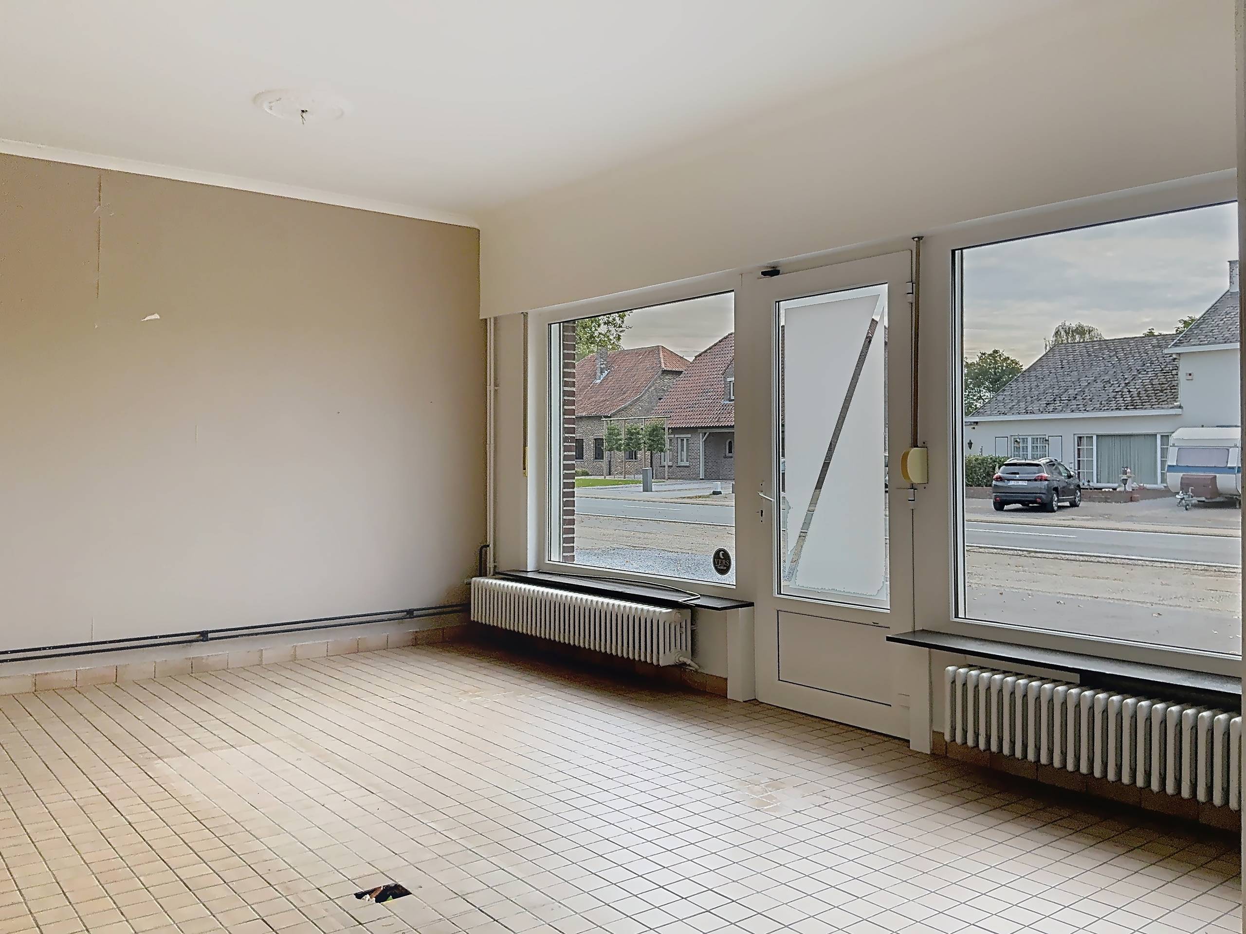 Handelspand van 400 m2 met tuin te Peer - foto 4