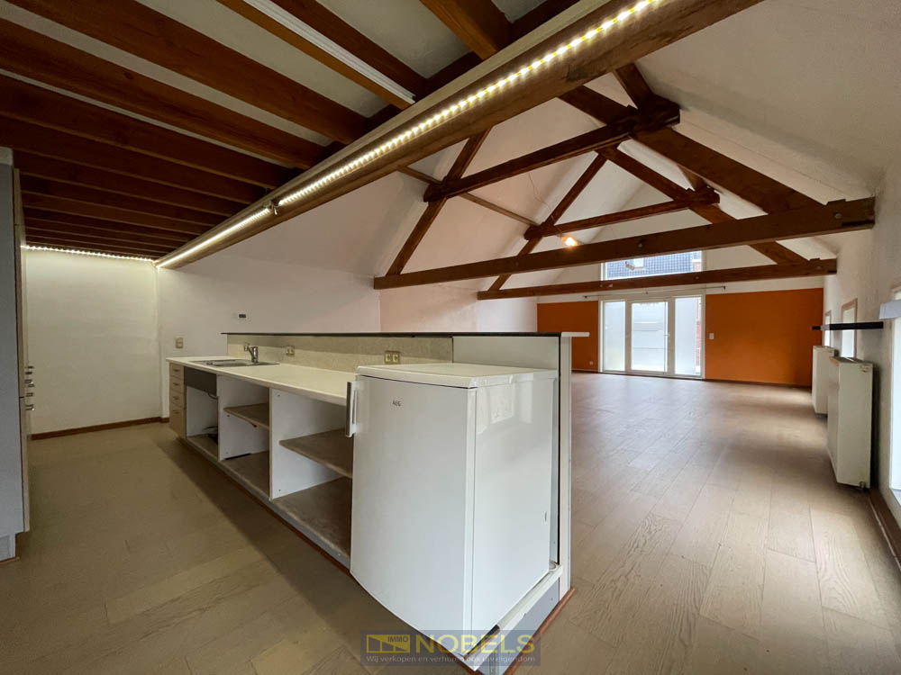 Te huur, gezellig appartement met terras en autostaanplaats te Ronse - photo 5