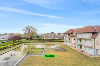 2-slaapkamerappartement op topligging in De Haan!Gelegen in de verzorgde residentie “Green Garden”, bevindt zich dit 2-slaapkamerappartement op één...