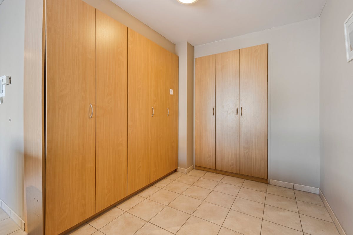 Ready to move in apartment with parking for sale in the center of Blankenberge - photo 4
